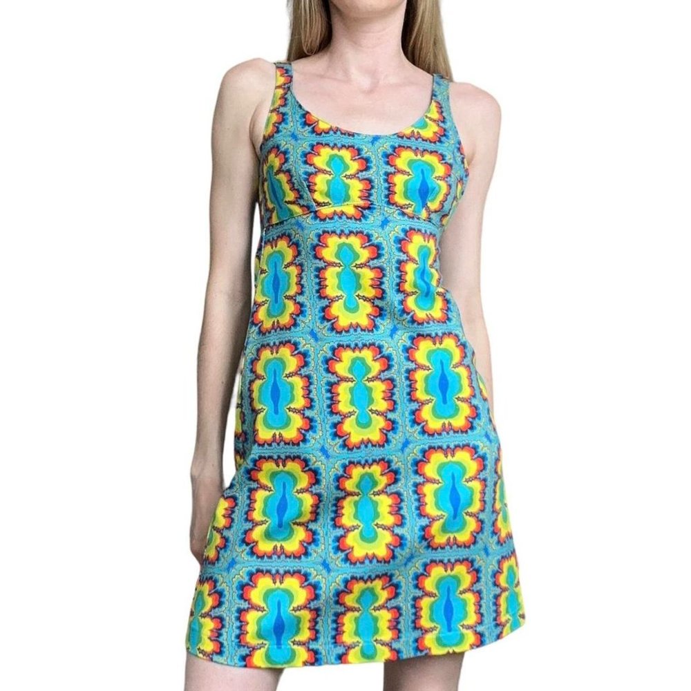 Jeremy Scott runway Spring 2016 RTW blue dress